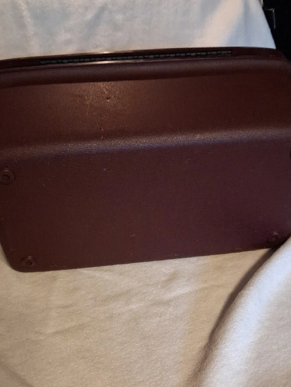 Samsonite Maroon Hard Shell Train Case with Smoky Tray And Mirror